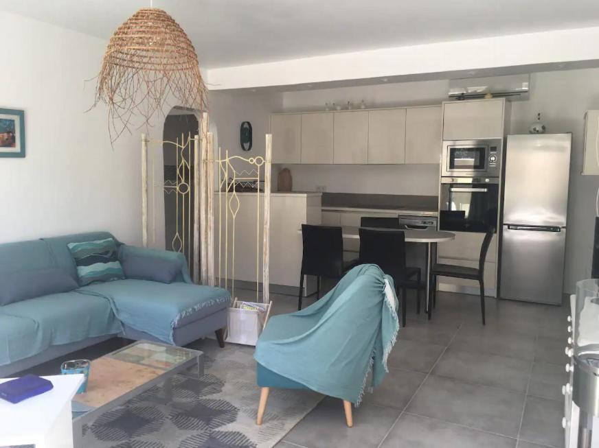 Azur Appart 4 Pers - Parking - Terrasse - 10Min Du Centre Cassis Dış mekan fotoğraf